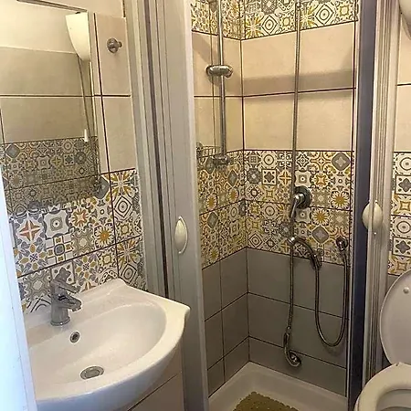 Otel Ilgrechouse Katanya